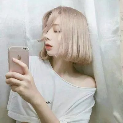 小胸维妮的幸福旅程